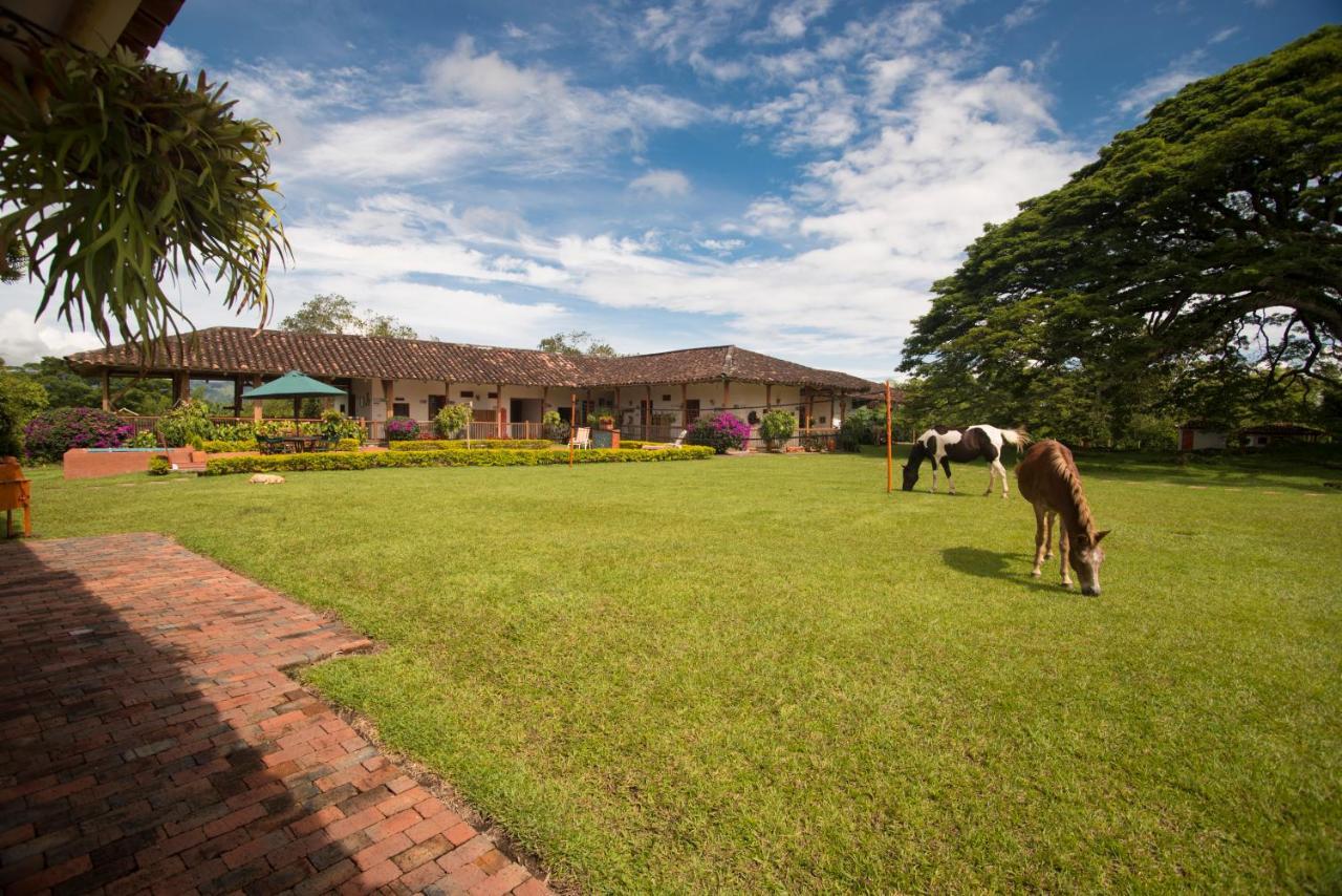 Hacienda El Samán Vila Quimbaya Exterior foto